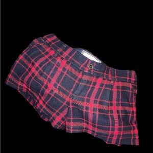 Abercrombie & Fitch Women's Plaid Shorts in Red and Black Like new Size 0 y2k